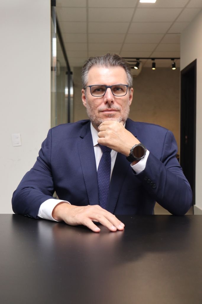 Dr. Túlio Zago de Brito — Advogado em Uberlândia/MG, OAB/MG 118.642